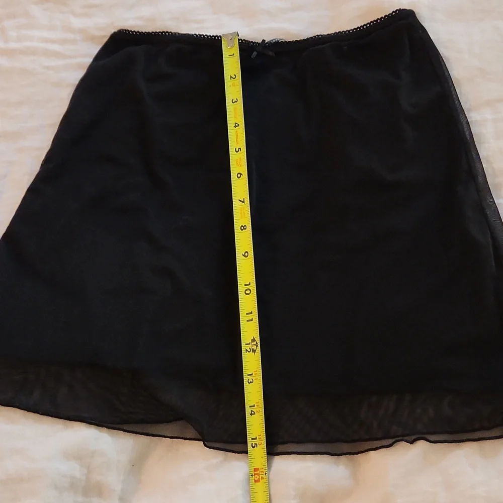 Bundle- 4 Sweet Outfit Pieces - Picture 13 of 16